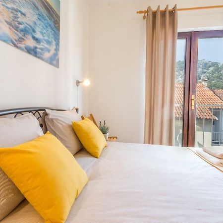 חוואר So Hvar So Good! Spacious With Terrace מראה חיצוני תמונה