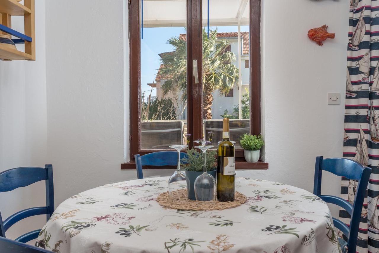 חוואר So Hvar So Good! Spacious With Terrace מראה חיצוני תמונה